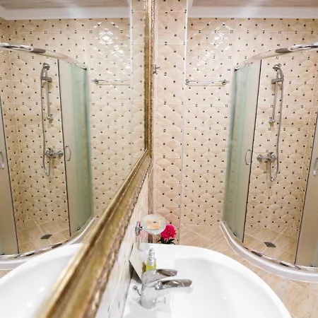 Florance Apartment Nesebar
