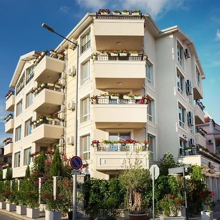 Florance Apartment