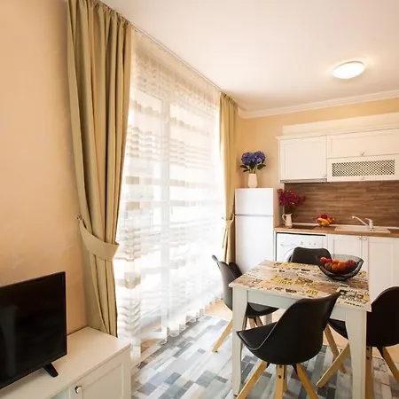 Florance Apartment