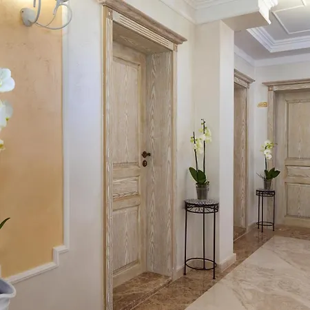 Florance Apartment