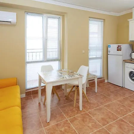 Florance Apartment Nesebar